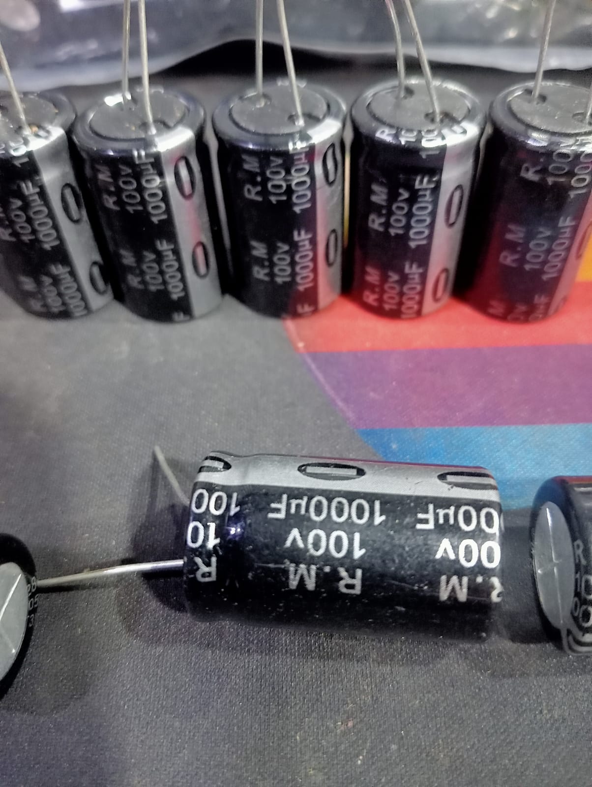 100V 1000uf Capacitor. ইজিবাইক কন্ট্রোলারের ভাল মানের ক্যাপাসিটর